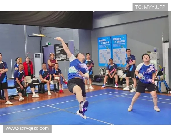 茅洲河畔羽球飞扬 湾区青年喜迎十五运(2)